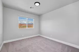4009 E Razor Dr, Washington, UT 84780 - Photo 11