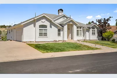 714 S Saint James Place, Cedar City, UT 84720 - Photo 1