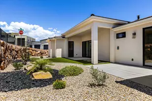 1043 N Falcon Ridge View, Hurricane, UT 84737 - Photo 19