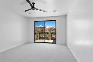 1043 N Falcon Ridge View, Hurricane, UT 84737 - Photo 9