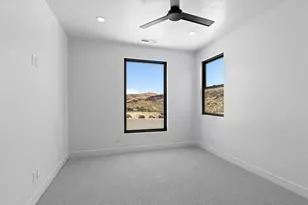 1043 N Falcon Ridge View, Hurricane, UT 84737 - Photo 13