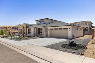 296 E 1100 N, Hurricane, UT 84737 - Photo 27