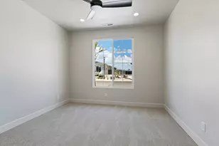 296 E 1100 N, Hurricane, UT 84737 - Photo 13
