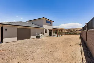296 E 1100 N, Hurricane, UT 84737 - Photo 25