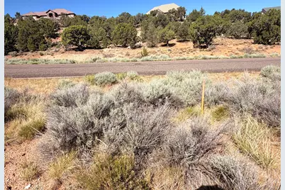 1037 S Canyon Dr, Cedar City, UT 84720 - Photo 33