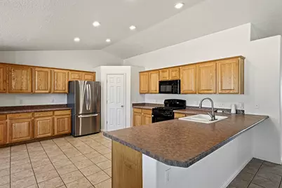 4510 N Half Mile Rd, Enoch, UT 84721 - Photo 11