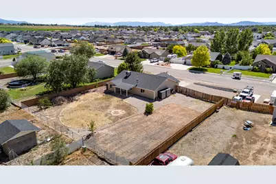 4510 N Half Mile Rd, Enoch, UT 84721 - Photo 45