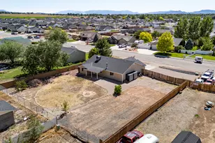 4510 N Half Mile Rd, Enoch, UT 84721 - Photo 45