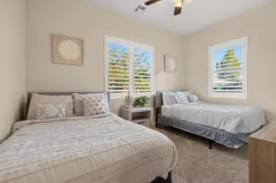 2069 N Coral Ridge Dr, Washington, UT 84780 - Photo 17