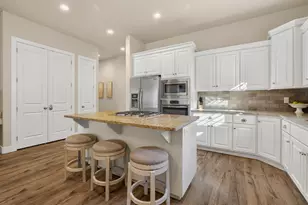 2069 N Coral Ridge Dr, Washington, UT 84780 - Photo 15