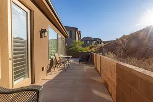 2069 N Coral Ridge Dr, Washington, UT 84780 - Photo 29