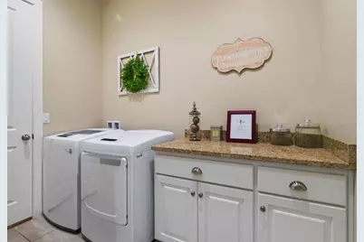 2069 N Coral Ridge Dr, Washington, UT 84780 - Photo 19
