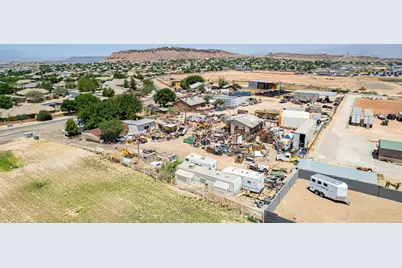 2757 S Little Valley Rd, Saint George, UT 84770 - Photo 17
