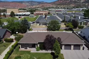 723 S St James Pl, Cedar City, UT 84720 - Photo 3