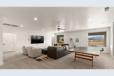 2639 E Poplar Cir, Saint George, UT 84790 - Photo 11