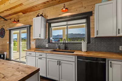2025 S 2500 E, New Harmony, UT 84757 - Photo 9