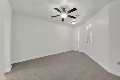 4209 E Torrey Pines Dr, Washington, UT 84780 - Photo 13
