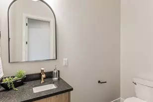 3121 E 2110 St S, Saint George, UT 84790 - Photo 35