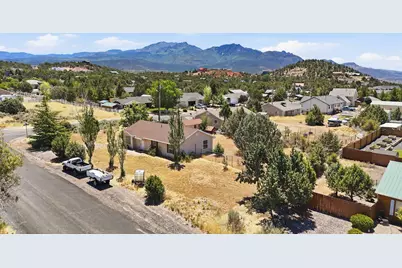 132 E Rex Layne Dr, Central, UT 84722 - Photo 35