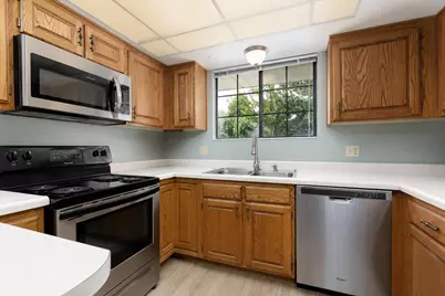 55 W 400 S #15, Saint George, UT 84770 - Photo 7