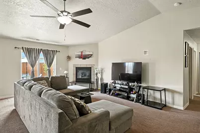 253 N 4300 W, Cedar City, UT 84720 - Photo 5