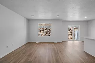 2141 S Wolverine Way, Washington, UT 84780 - Photo 7