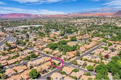 545 S Valley View Dr #82, Saint George, UT 84770 - Photo 19