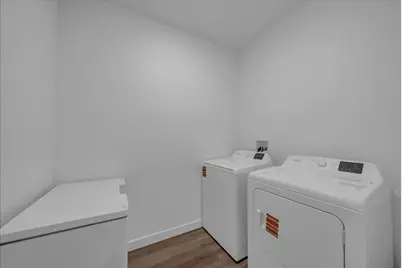1853 S Queens Garden Dr, Washington, UT 84780 - Photo 15