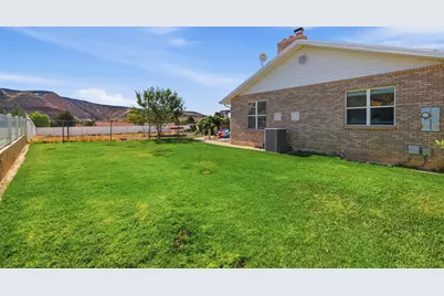 5660 N 1400 W, Saint George, UT 84770 - Photo 45