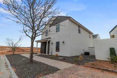 1604 S Oxford Rd, Hurricane, UT 84737 - Photo 3