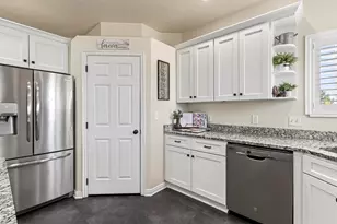 420 S Mesa Hills Dr, Cedar City, UT 84720 - Photo 17