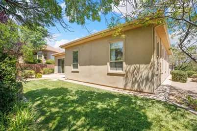 2581 W Desert Springs Rd, Saint George, UT 84770 - Photo 29