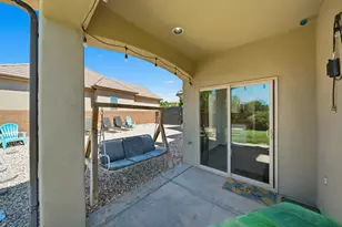 2813 E Crimson Ridge Dr, Saint George, UT 84770 - Photo 43