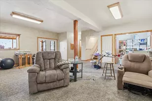 811 E Canyon Rd, Mayfield, UT 84643 - Photo 21