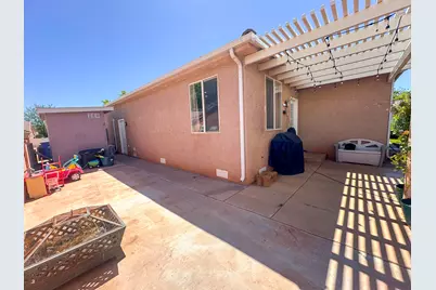 635 E 460 S, Ivins, UT 84738 - Photo 33