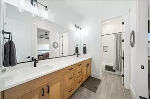 719 W Scenario St, Washington, UT 84780 - Photo 45