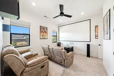 719 W Scenario St, Washington, UT 84780 - Photo 41