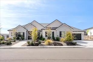 719 W Scenario St, Washington, UT 84780 - Photo 1