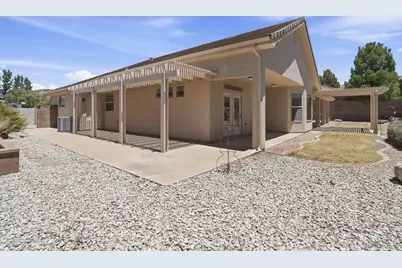 988 E Silver Falls Dr, Washington, UT 84780 - Photo 31