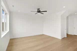 990 Manen St, Washington, UT 84780 - Photo 11