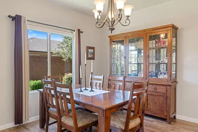 3270 S Laurelwood Cir, Saint George, UT 84790 - Photo 15