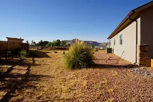 1000 E Canyon Dr, Big Water, UT 84741 - Photo 21