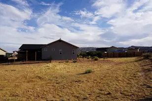 1000 E Canyon Dr, Big Water, UT 84741 - Photo 21