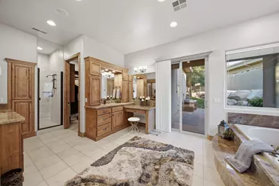 1536 S Cliff Point Cir, Saint George, UT 84790 - Photo 13