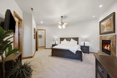 1536 S Cliff Point Cir, Saint George, UT 84790 - Photo 15