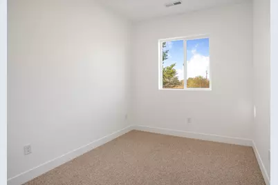 1681 W 2925 N #1D, Cedar City, UT 84721 - Photo 9