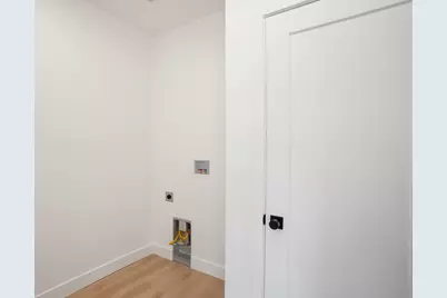 1681 W 2925 N #1F, Cedar City, UT 84721 - Photo 5
