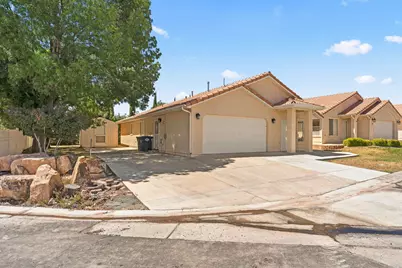 504 E Telegraph St #14, Washington, UT 84780 - Photo 3