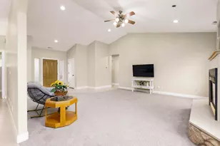 567 W 375 S, Hurricane, UT 84737 - Photo 7
