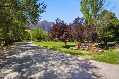 101 Gifford Park Dr, Springdale, UT 84767 - Photo 15